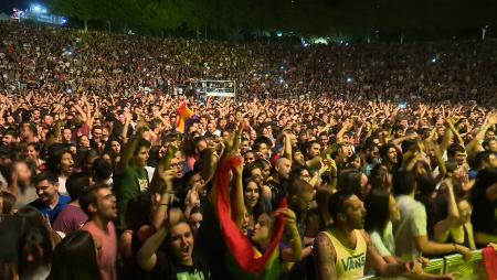 Imagen Noche musical épica con La Raíz y Rondo y Traficantes de Quimeras