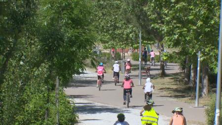 Imagen Sanse se vuelca con la primera marcha ciclista contra la violencia...