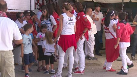 Imagen Las fiestas arrancan en el día de las peñas con gran afluencia de gente