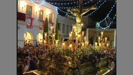 Imagen Procesión extraordinaria del Cristo de los Remedios por el II Centenario...