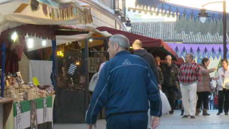 Imagen Mercado medieval en el centro histórico de Sanse