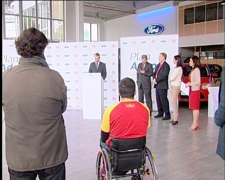 Imagen Sanse prueba los vehículos del Plan Adapta de Ford y la Fundación ONCE