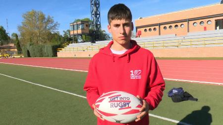 Imagen En primer plano con Alejandro Velasco, joven promesa deportiva del Sanse...