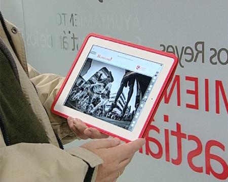 Imagen Ya está en la calle el calendario con las mejores fotografías de los encierros de Sanse 2013