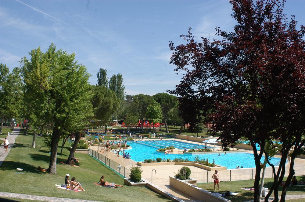 Imagen Comienza la temporada de las piscinas al aire libre