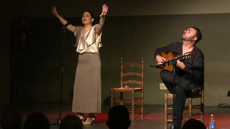 Imagen La Cátedra de Flamenco Félix Grande vibró con la artista Fernanda Peña...