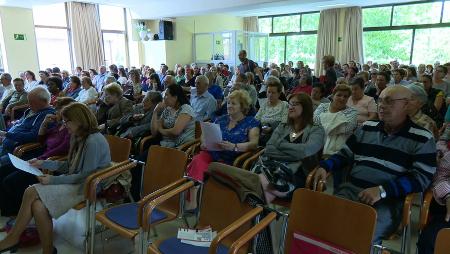 Imagen Los mayores de Sanse se suman a la celebración del Día del Libro