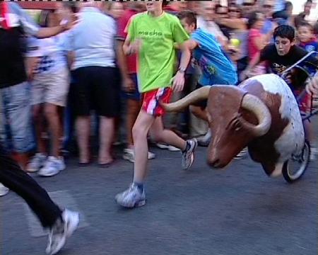 Imagen El encierro infantil toma las calles de Sanse