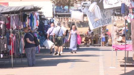 Imagen Apertura del mercadillo municipal durante el verano