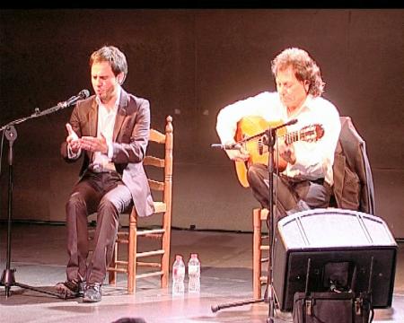 Imagen Paco del Pozo abrió el ciclo 2012 de la Cátedra de Flamenco Félix Grande