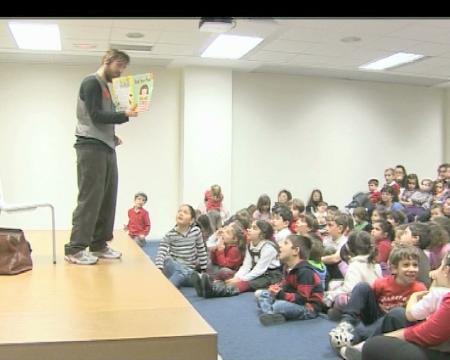 Imagen Cuentacuentos para todas las edades en las bibliotecas de Sanse