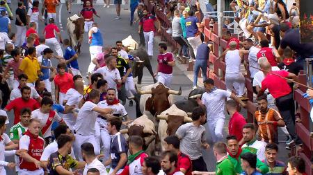 Imagen Hasta cuatro oportunidades de coger toro en el sexto encierro de San Sebastián de los Reyes 2024