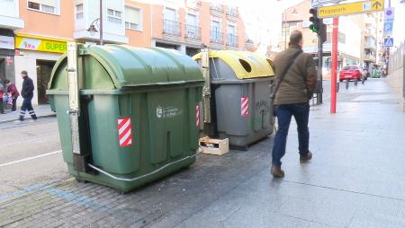 Imagen Nuevos contenedores soterrados en la Calle Real