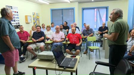 Imagen Manuel Durán impartió su charla sobre la fotografía en las portadas de...