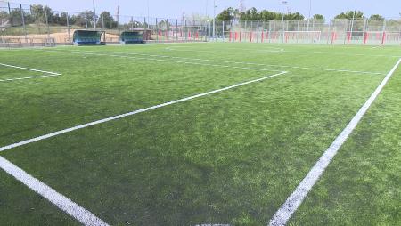 Imagen Los campos de hockey y fútbol 7 lucen ya su césped de última generación